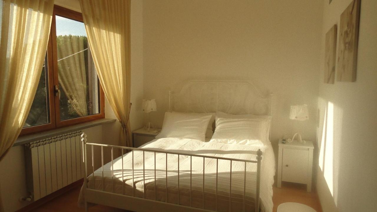 Bed And Breakfast La Corte Degli Ulivi Civitavecchia Bilik gambar